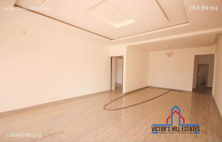 4-bedroom-house-for-sale-in-new-kasama-big-5