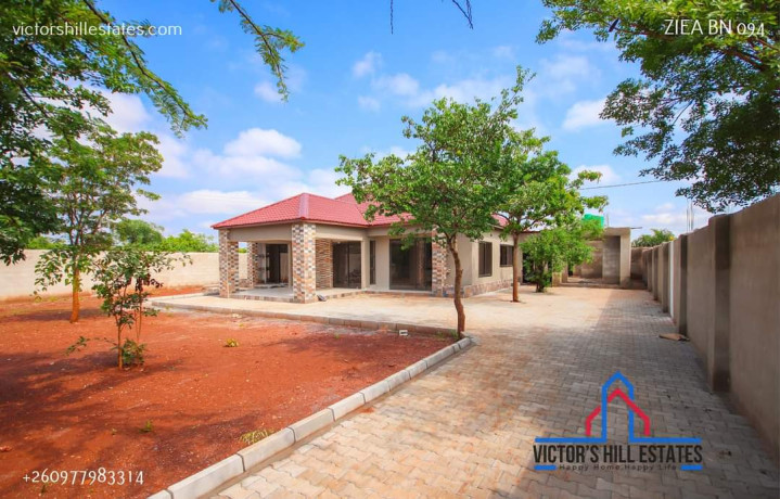 4-bedroom-house-for-sale-in-new-kasama-big-0