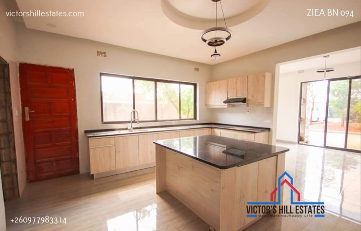 4-bedroom-house-for-sale-in-new-kasama-big-3