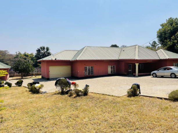 4-bedroom-house-for-sale-in-roma-big-7