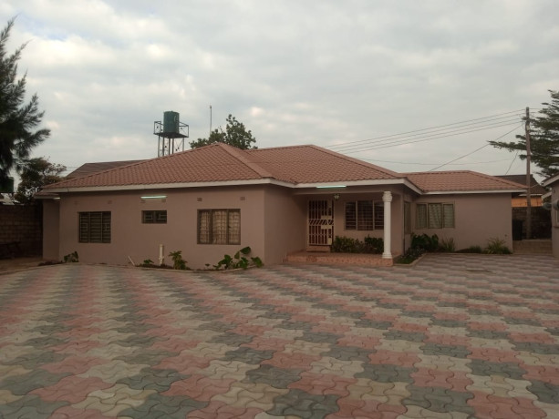 3-bedroom-house-for-sale-in-mass-media-big-1