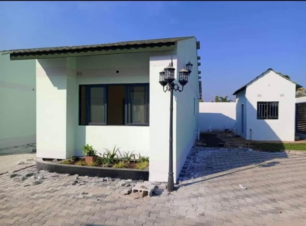 1-bedroom-flats-for-rent-in-ibex-meanwood-big-4