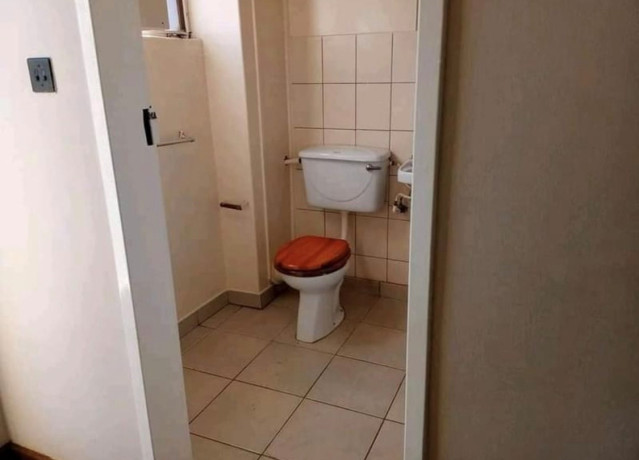 2-bedroom-flat-for-rent-in-kabulonga-big-2