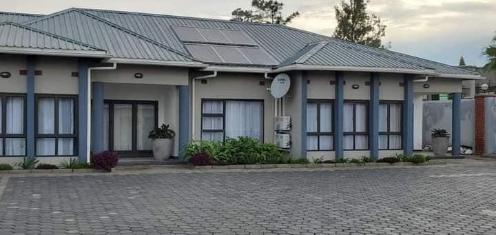 2-bedroom-flat-for-rent-in-mass-media-big-2