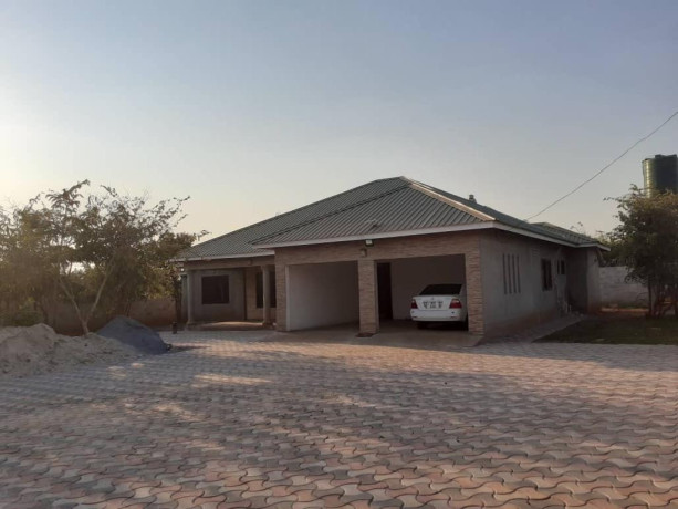lovely-newly-built-house-for-sale-in-new-kasama-big-5