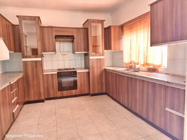 4-bedroom-standalone-house-in-ibex-hill-big-2