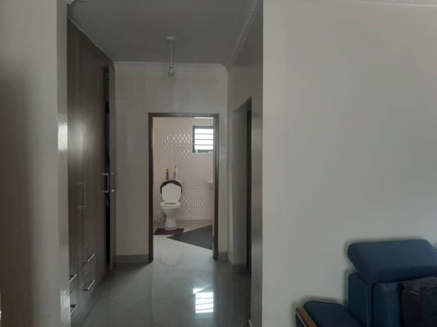 complex-of-4-flats-for-sale-in-avondale-big-5