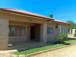 2-bedroom-flat-for-rent-in-ibex-meanwood