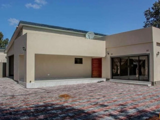 3-bedroom-house-for-rent-in-kalundu