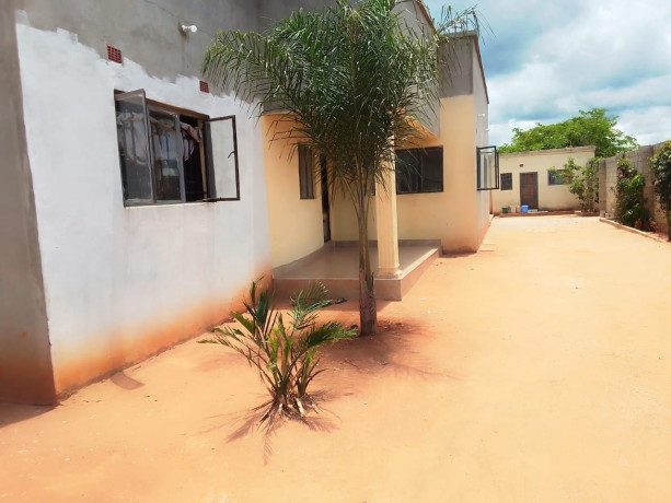 property-for-sale-in-chalala-big-1