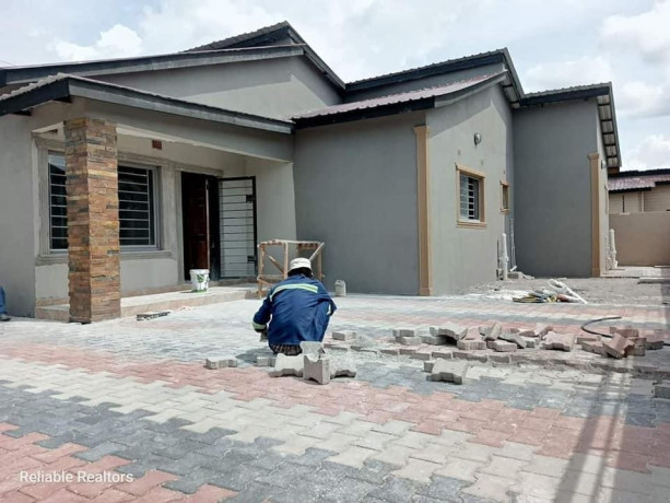 newly-built-3-bedroom-house-in-chalala-big-7
