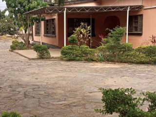 4-bedroom-house-for-rent-in-chudleigh