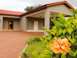 4-bed-4-bath-detached-house-for-rent-in-new-kasama