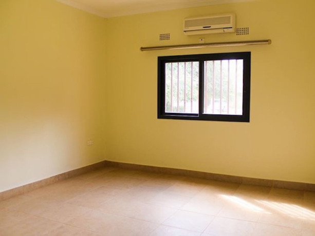 4-bed-4-bath-detached-house-for-rent-in-new-kasama-big-5