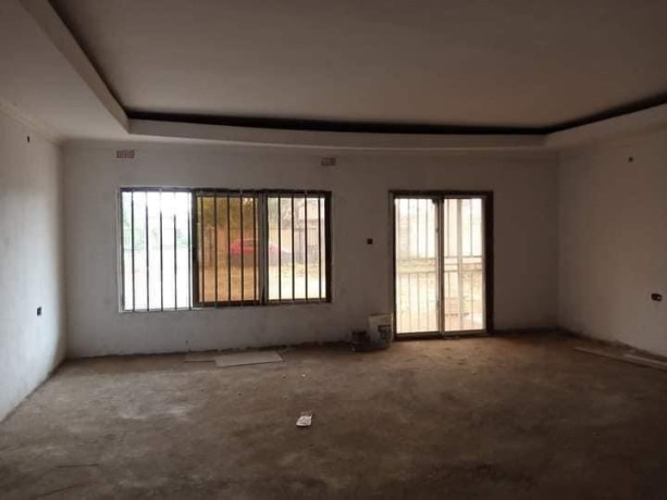 4-bedroom-house-for-sale-in-chalala-big-3