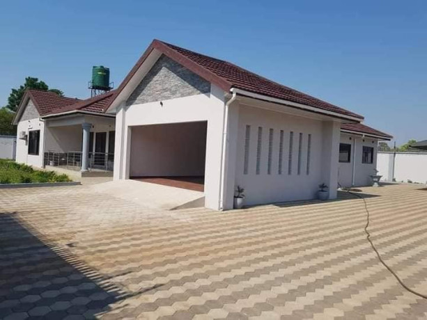 4-bedroom-standalone-house-for-sale-in-new-kasama-big-8