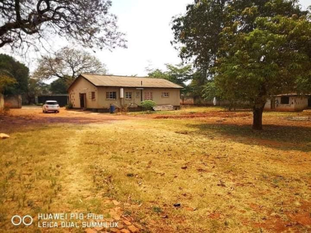 3-bedroom-house-for-sale-in-woodlands-big-2