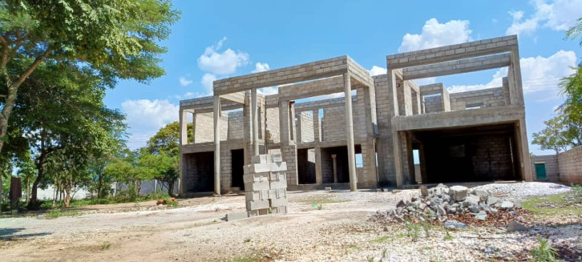 5-bedroom-property-for-sale-in-ibex-meanwood-big-8