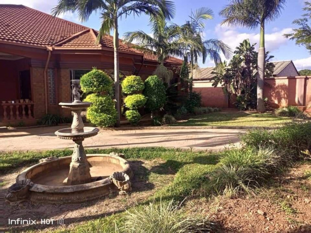 4-bedroom-house-for-sale-in-woodlands-big-3