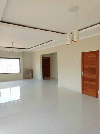 4-bedroomed-house-for-sale-in-ibex-hill-big-4