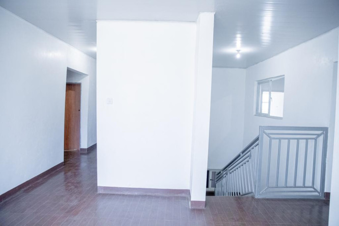 5-bedroom-house-for-sale-in-north-gate-big-7