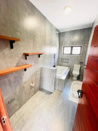 2-bedroom-flat-for-rent-in-ibex-meanwood-big-4