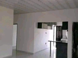 2-bedroom-flat-for-rent-in-rhodes-park