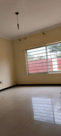 2-bedroom-flat-for-rent-in-ibex-hill-big-8