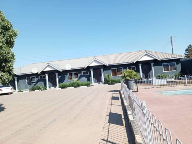 2-bedroom-flat-for-rent-in-chalala-big-2