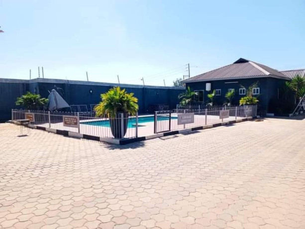 2-bedroom-flat-for-rent-in-chalala-big-9