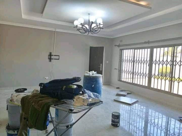 3-bedroom-flat-for-rent-in-chalala-big-4