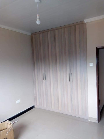 2-bedroom-flat-for-rent-in-chalala-big-3