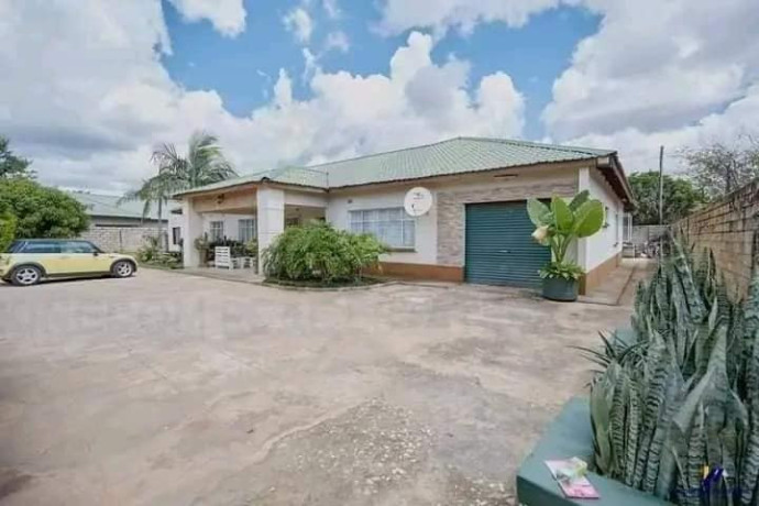 4-bedroom-house-for-sale-in-woodlands-big-1