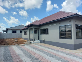 3-bedroom-house-for-sale-in-new-kasama