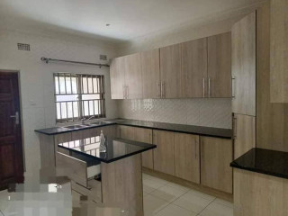 2-bedroom-flat-for-rent-in-chalala