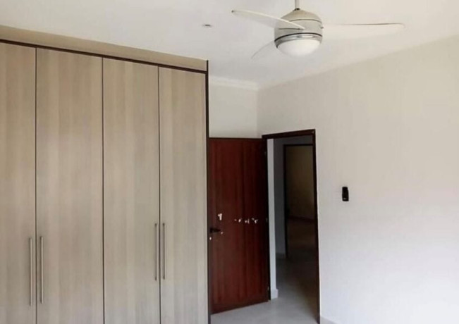 beautiful-3-bedroom-flats-for-rent-in-roma-lusaka-big-4