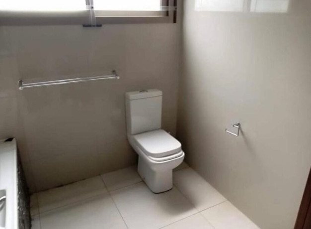 beautiful-3-bedroom-flats-for-rent-in-roma-lusaka-big-3