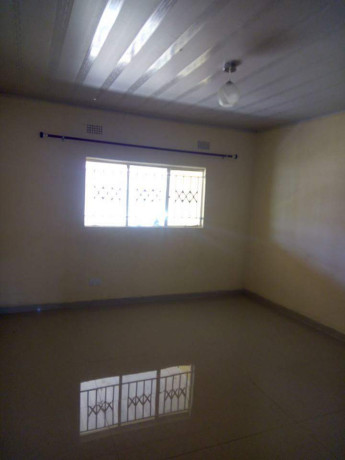 neat-two-bedroom-flat-in-chalala-big-4