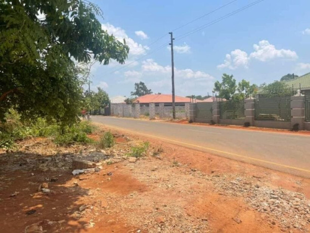 44m-by-33m-plot-for-sale-in-ibex-meanwood-big-1