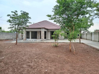 4-bedroom-house-for-sale-in-new-kasama