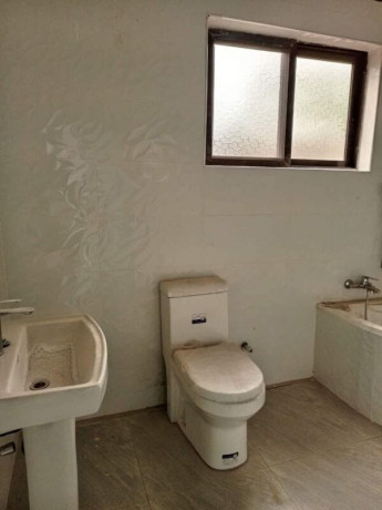 4-bedroom-house-for-sale-in-new-kasama-big-2