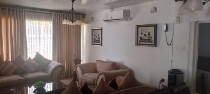 4-bedroom-house-for-sale-in-avondale-big-3