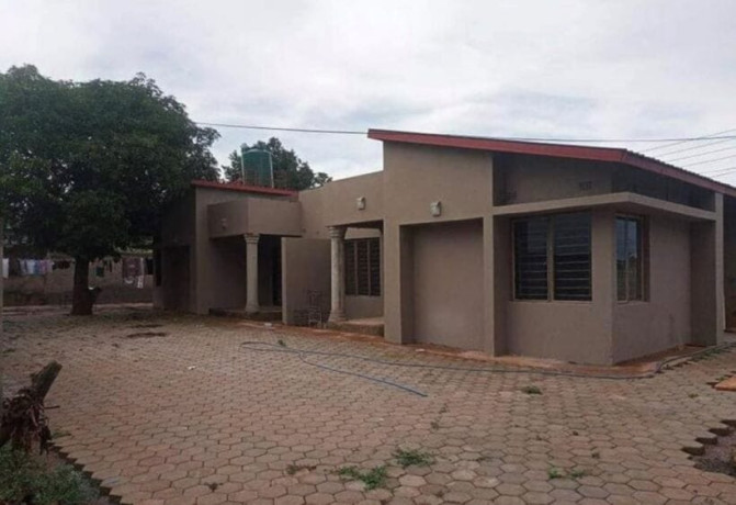 2-bedroom-flat-for-rent-in-avondale-big-1