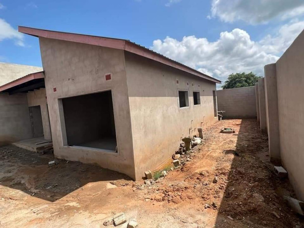 22-bedroom-flats-for-sale-in-waterfalls-big-5