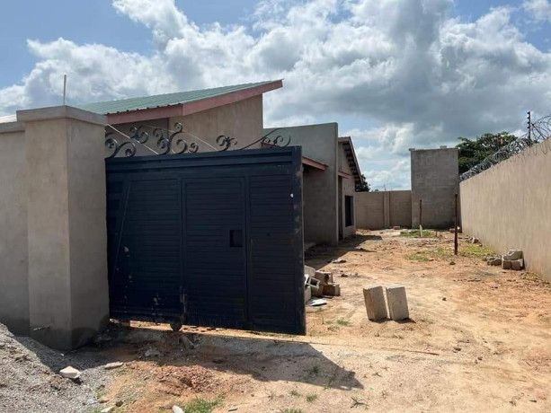 22-bedroom-flats-for-sale-in-waterfalls-big-1