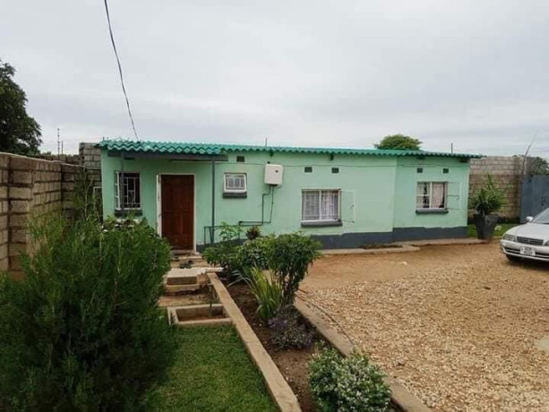 4-bedroom-house-for-sale-in-chalala-big-4