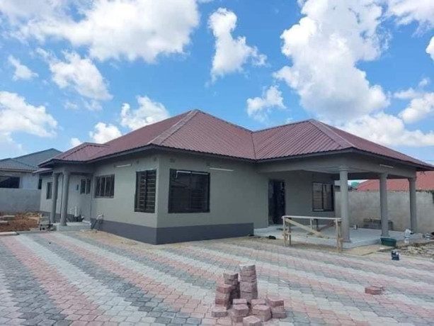 3-bedroom-house-for-sale-in-new-kasama-big-2