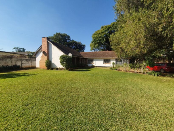 3-bedroom-house-for-sale-in-woodlands-big-1