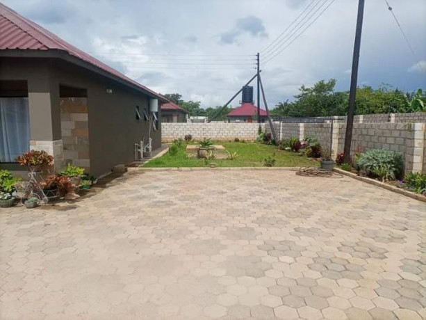 3-bedroom-house-for-sale-big-2