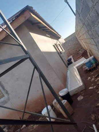 2-bedroom-flat-for-rent-in-chalala-big-7